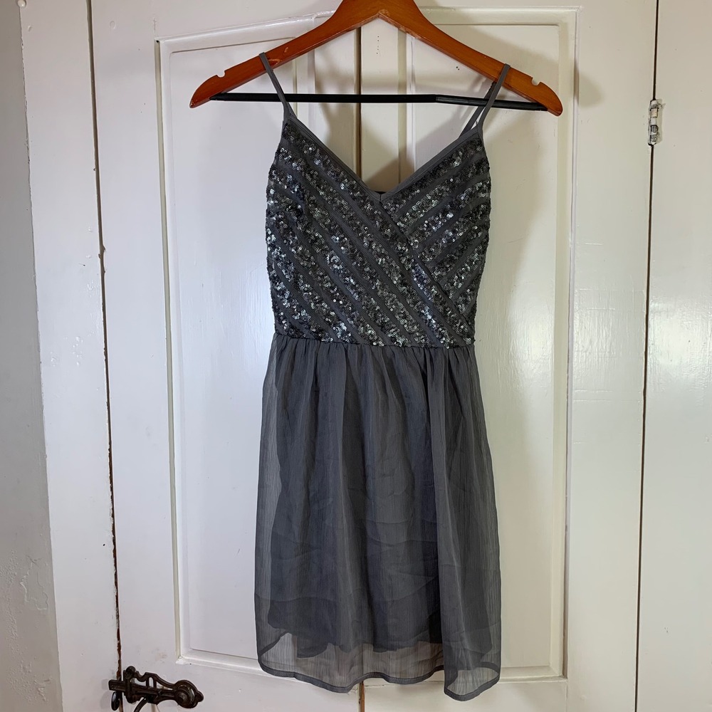 Hollister Dress XS‎ Gray Sequin Embellished Party Cocktail Mini Spaghetti Strap